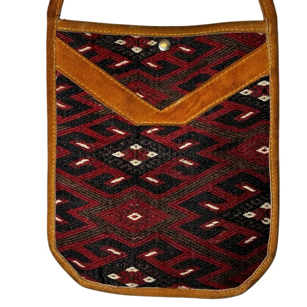 Kilim Jute Handmade Wool Leather Crossbody Bag Southwestern Aztec Boho Hippie